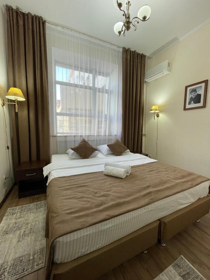Belon Land Hotel Astana Buitenkant foto