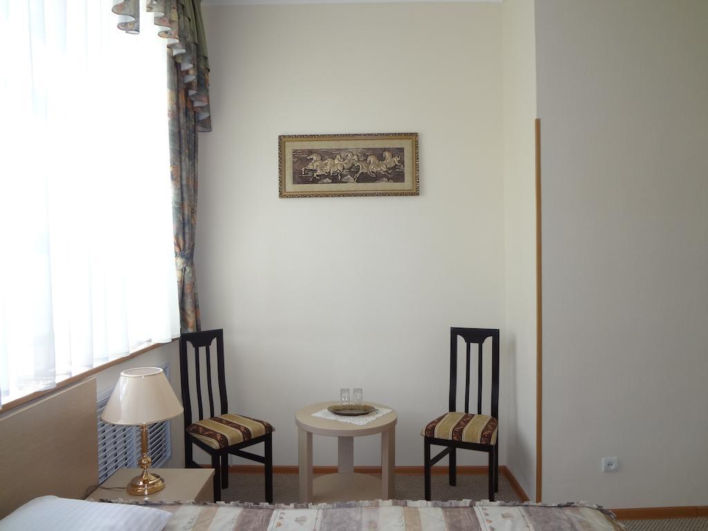 Belon Land Hotel Astana Kamer foto
